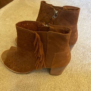 Women’s size 9 great condition!